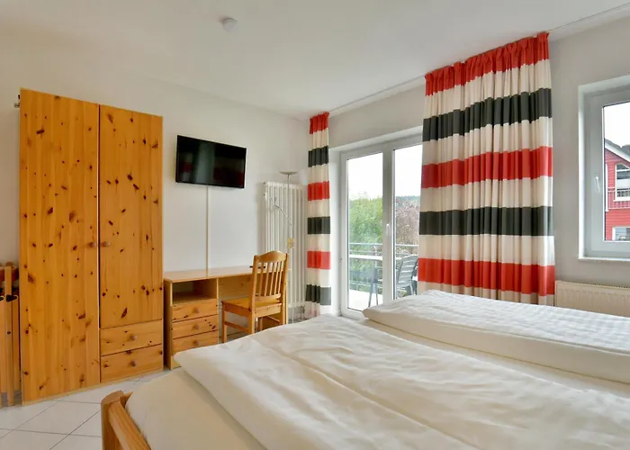 Haus Tannenblick Oberhof 公寓 *